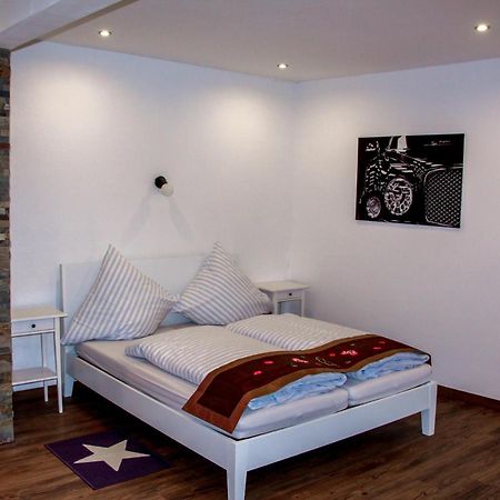 אדנאו Vintage Apartment מראה חיצוני תמונה