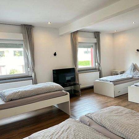 אדנאו Vintage Apartment חדר תמונה